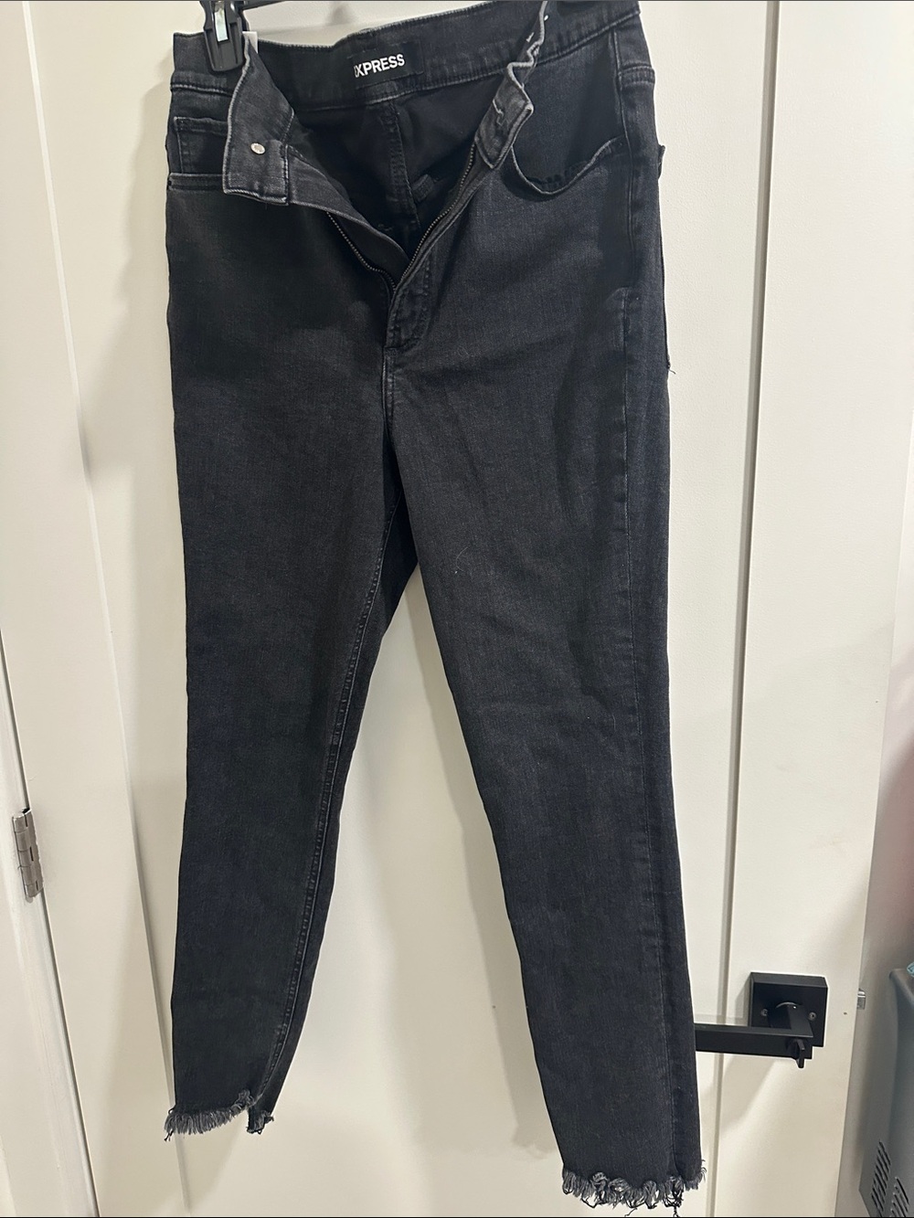 Express Women’s Black Skinny Jeans with Frayed Hem